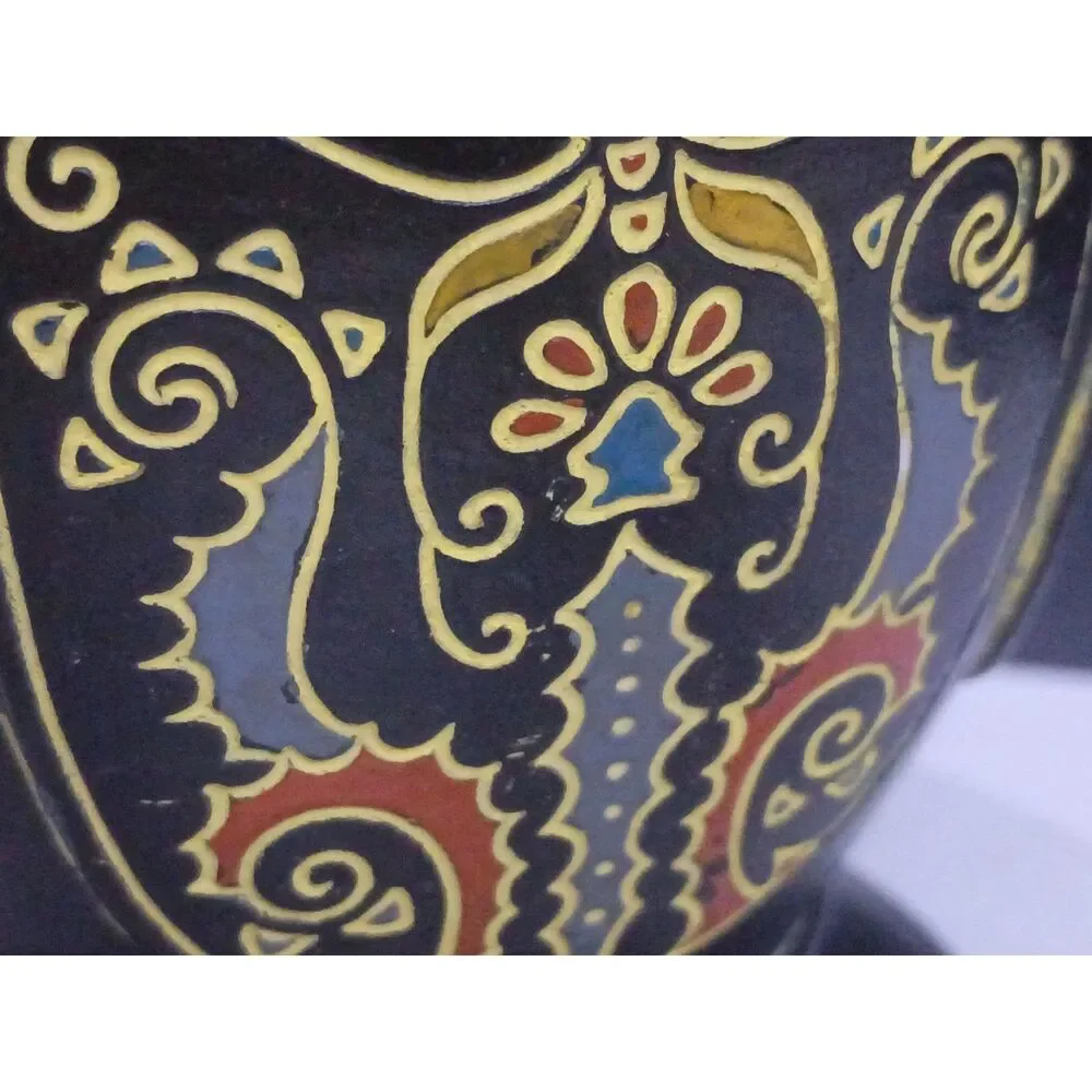 Ornate Japanese Resin  9.5